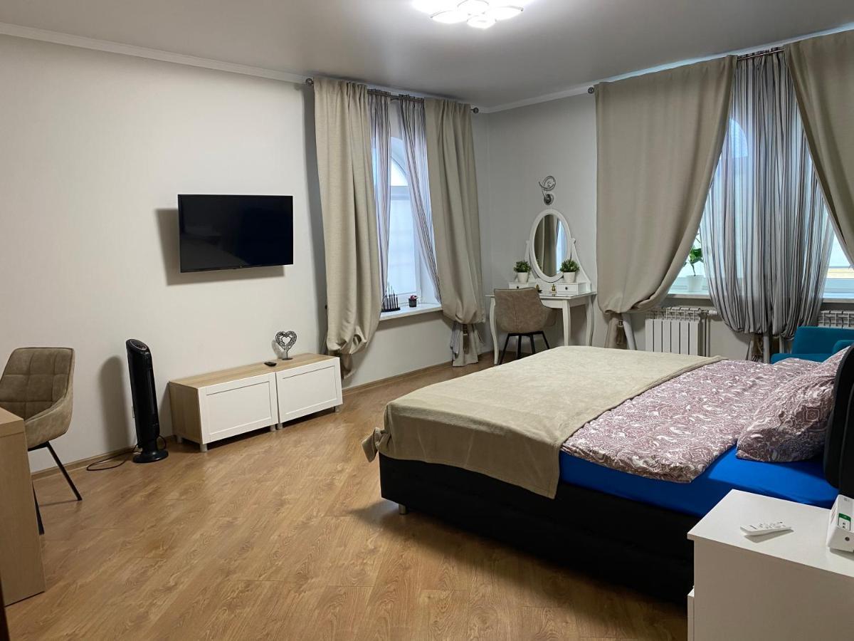 APARTAMENTS LINNA С КРЫЛЬЦОМ В ЦЕНТРЕ СТАРОГО ГОРОДА ВЫБОРГ (Россия) -  Квартиры посуточно | NOCHI